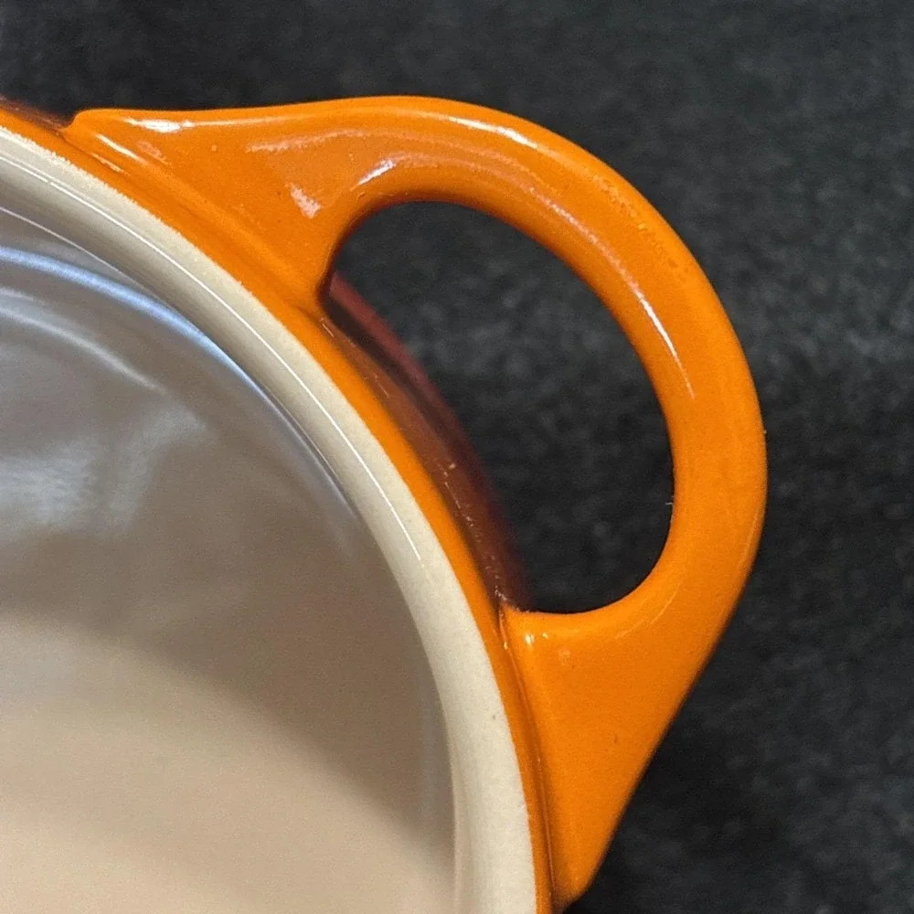Le Creuset MINI ROUND COCOTTE 8oz Stoneware Volcanic Orange Cookware‎ No 0835